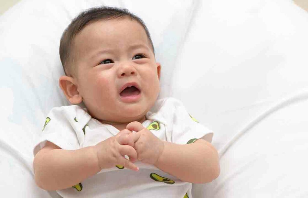 Penyebab Kolik pada Bayi Medi-Call