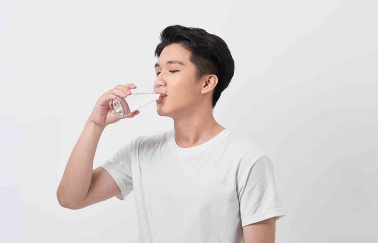 Asupan Air saat Puasa Medi-Call
