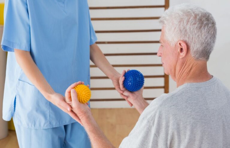 Fisioterapi Stroke - Metode, Tahapan, dan Pemulihan Medi-Call