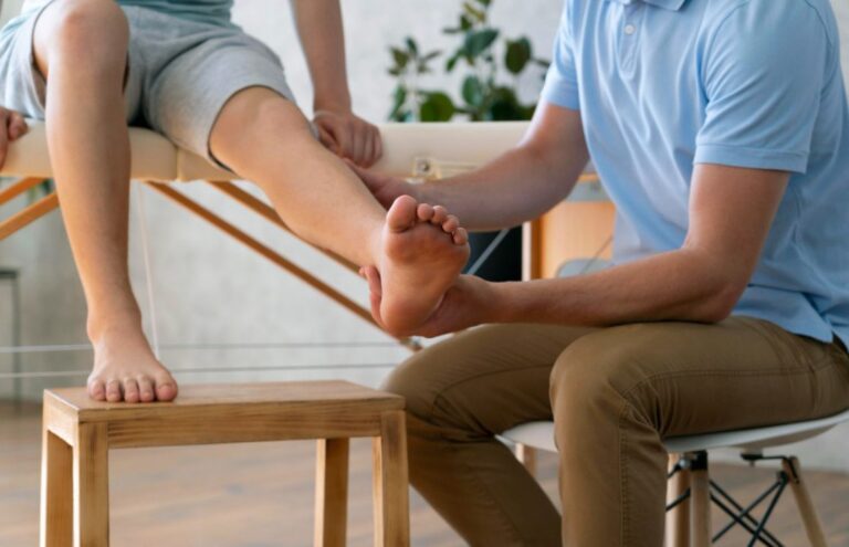 5 Terapi Stroke Tangan dan Kaki Kiri di Rumah Medi-Call