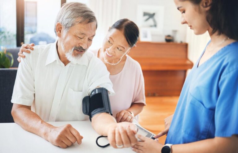 Hipertensi pada Lansia: Risiko & Penanganannya!